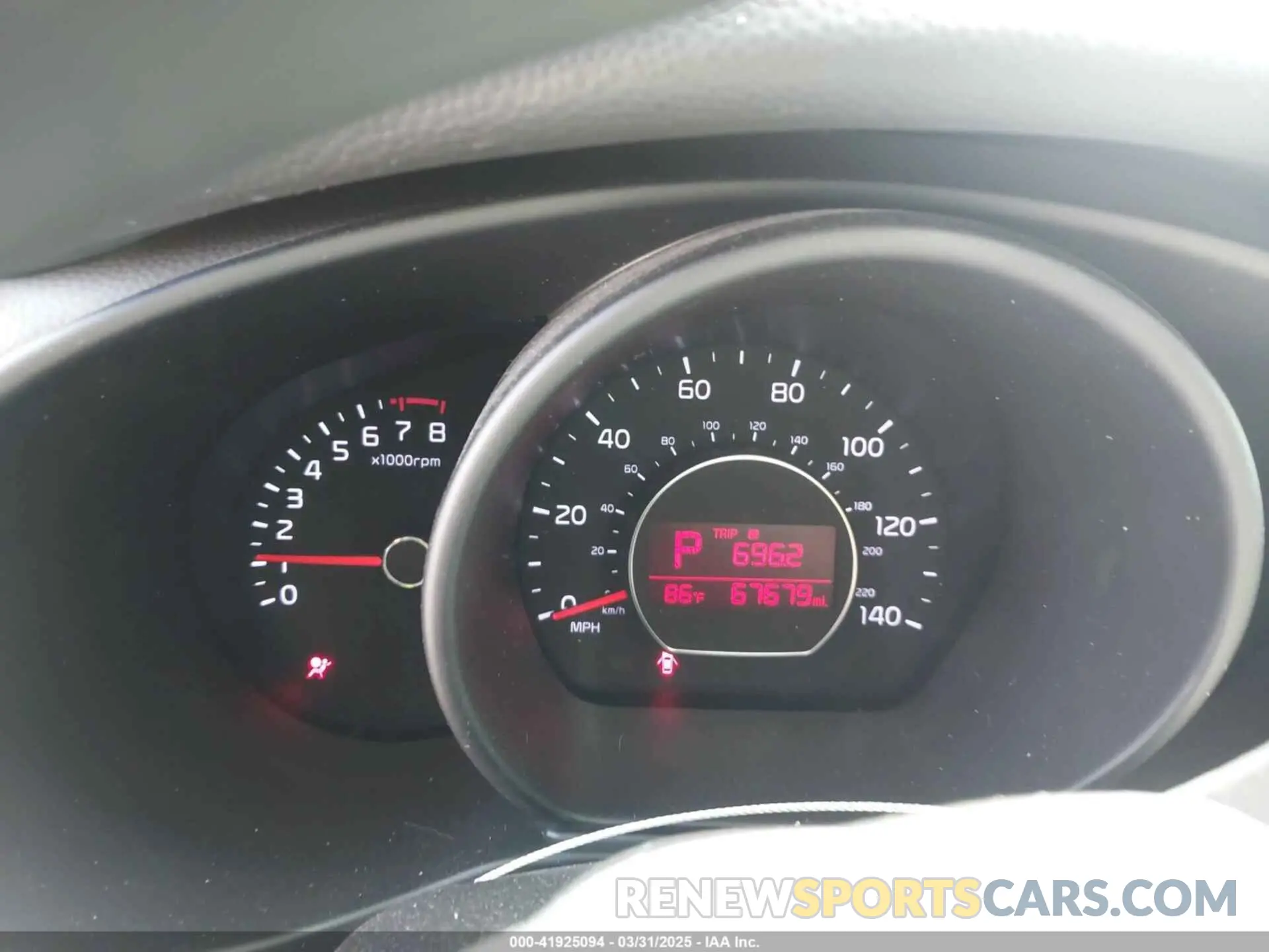 7 fotografías del automóvil dañado KNDJN2A23K7691665 KIA SOUL 2019