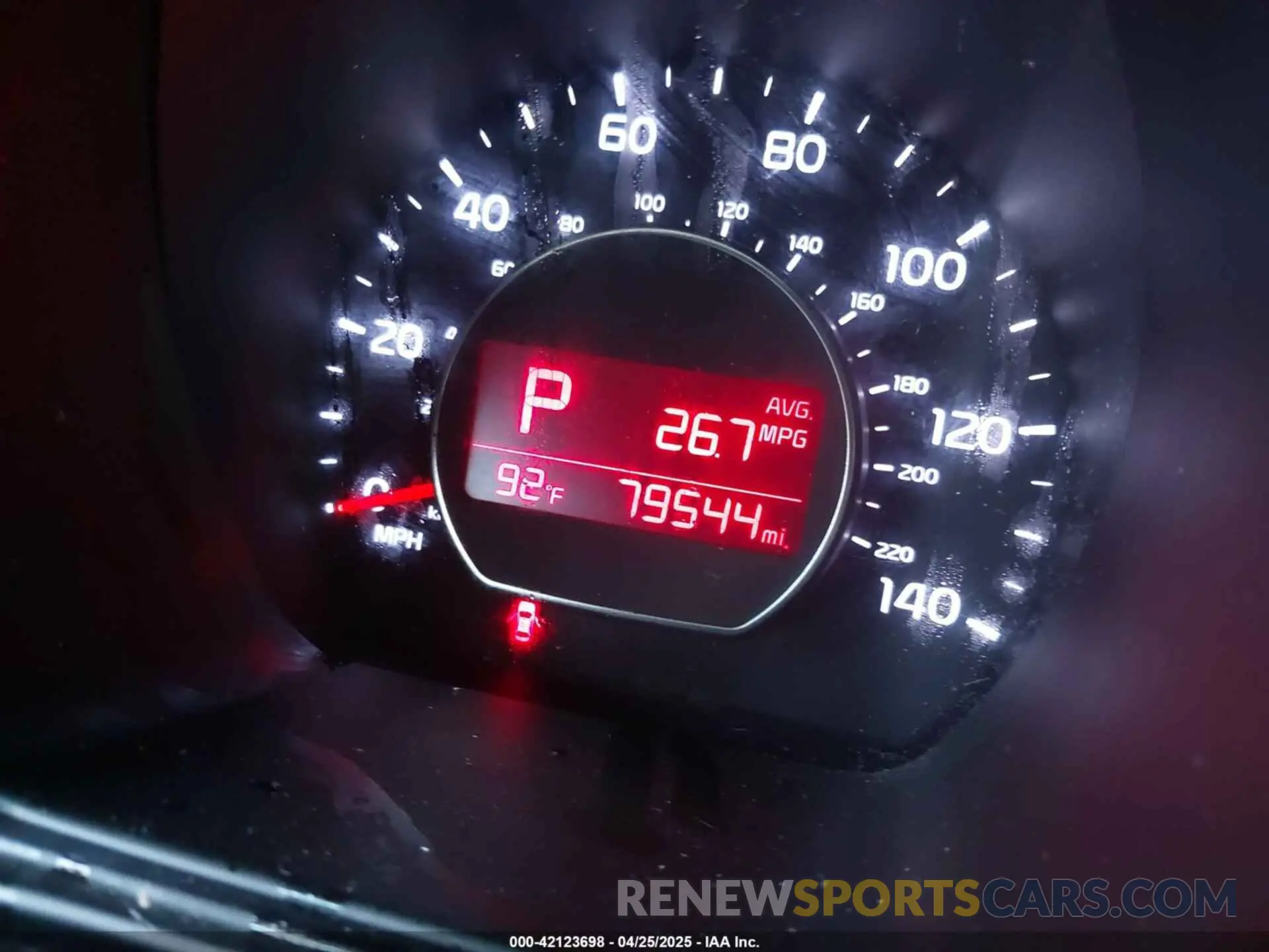 21 fotografías del automóvil dañado KNDJN2A24K7020179 KIA SOUL 2019