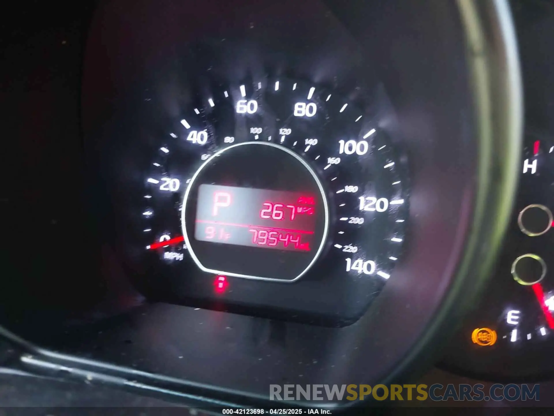 7 fotografías del automóvil dañado KNDJN2A24K7020179 KIA SOUL 2019