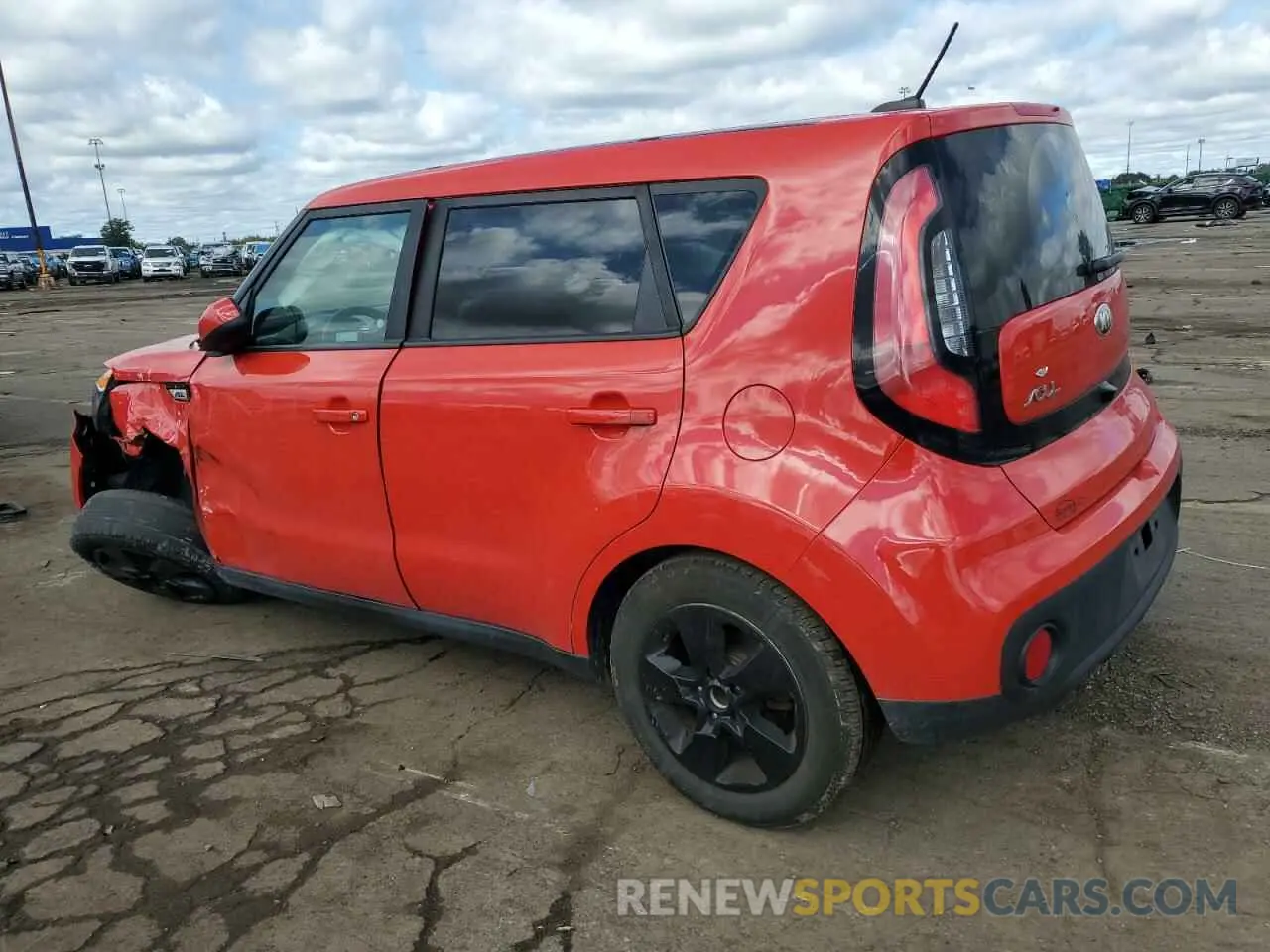 2 fotografías del automóvil dañado KNDJN2A24K7022160 KIA SOUL 2019