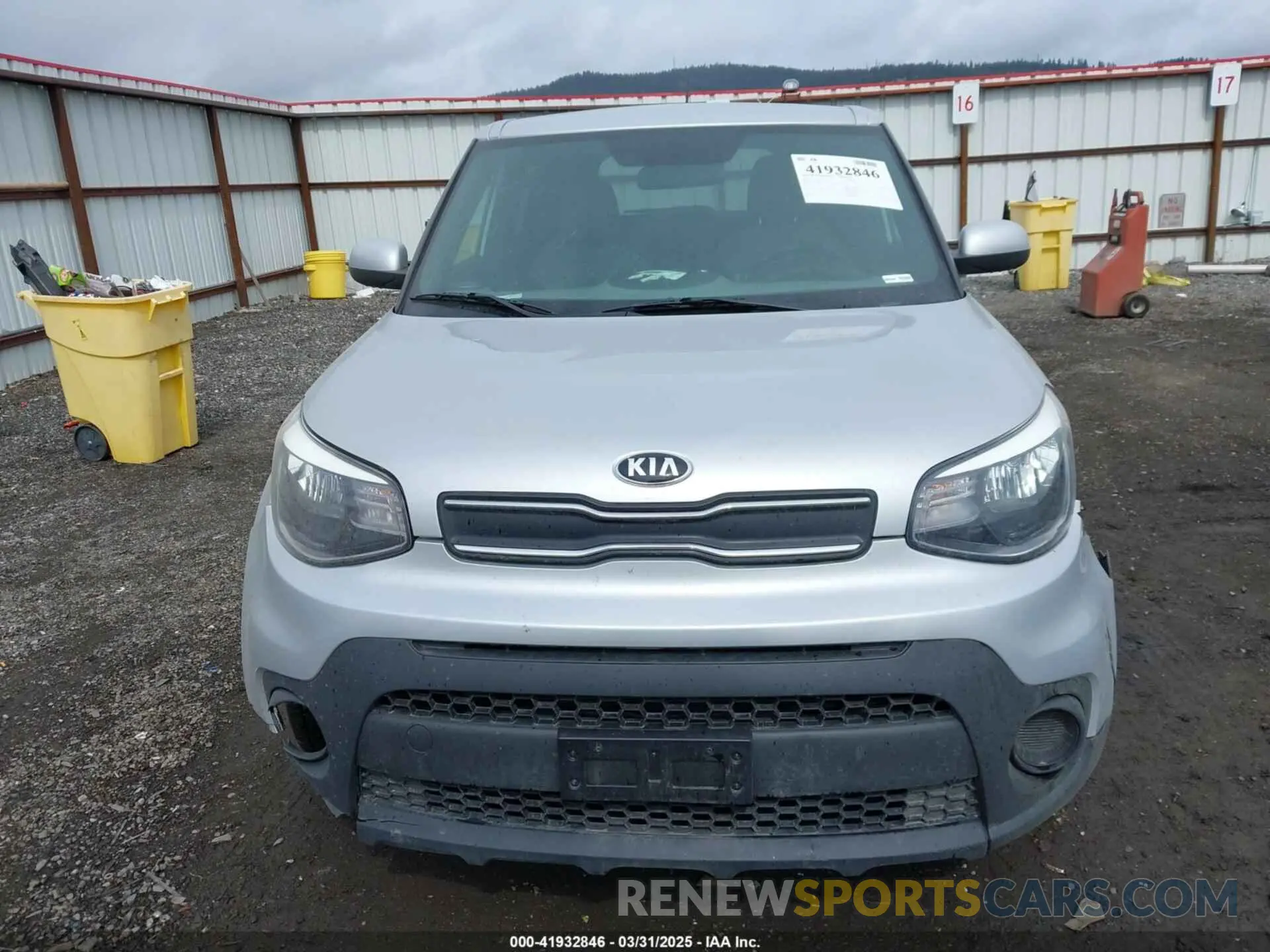 12 fotografías del automóvil dañado KNDJN2A24K7676852 KIA SOUL 2019