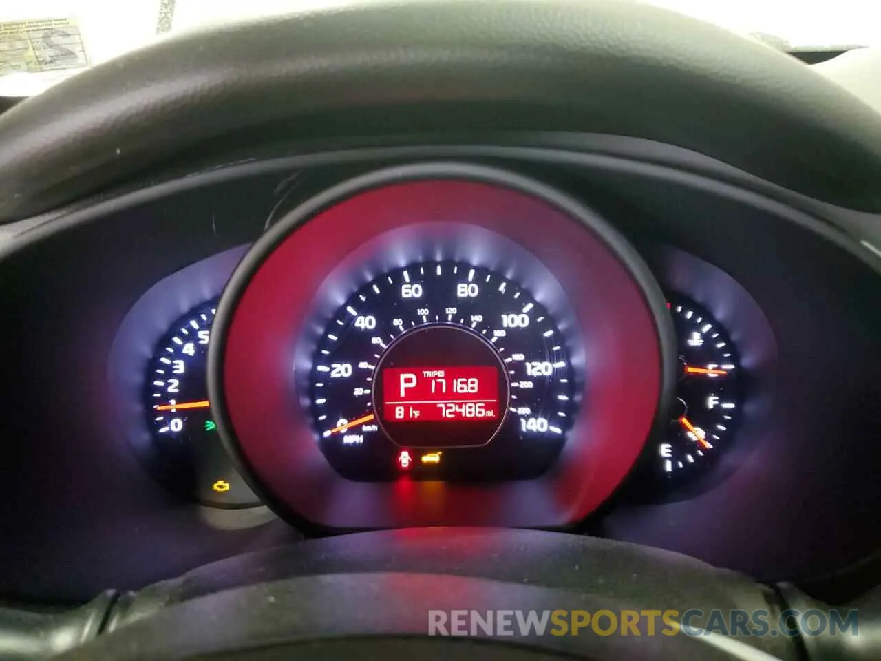 9 fotografías del automóvil dañado KNDJN2A24K7686166 KIA SOUL 2019