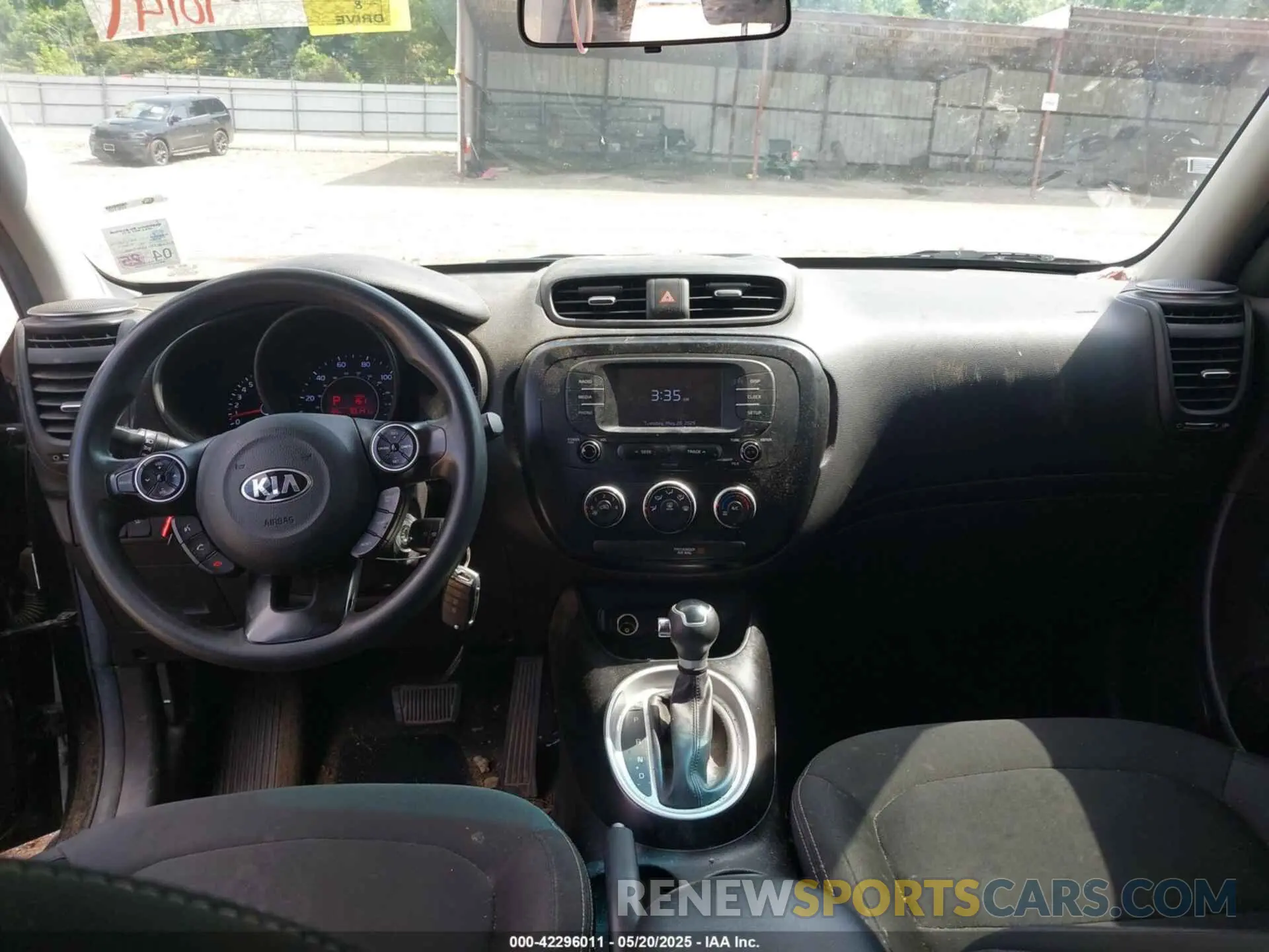 19 fotografías del automóvil dañado KNDJN2A24K7921343 KIA SOUL 2019