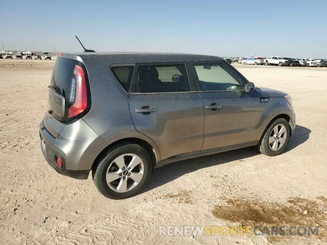 3 fotografías del automóvil dañado KNDJN2A25K7003990 KIA SOUL 2019