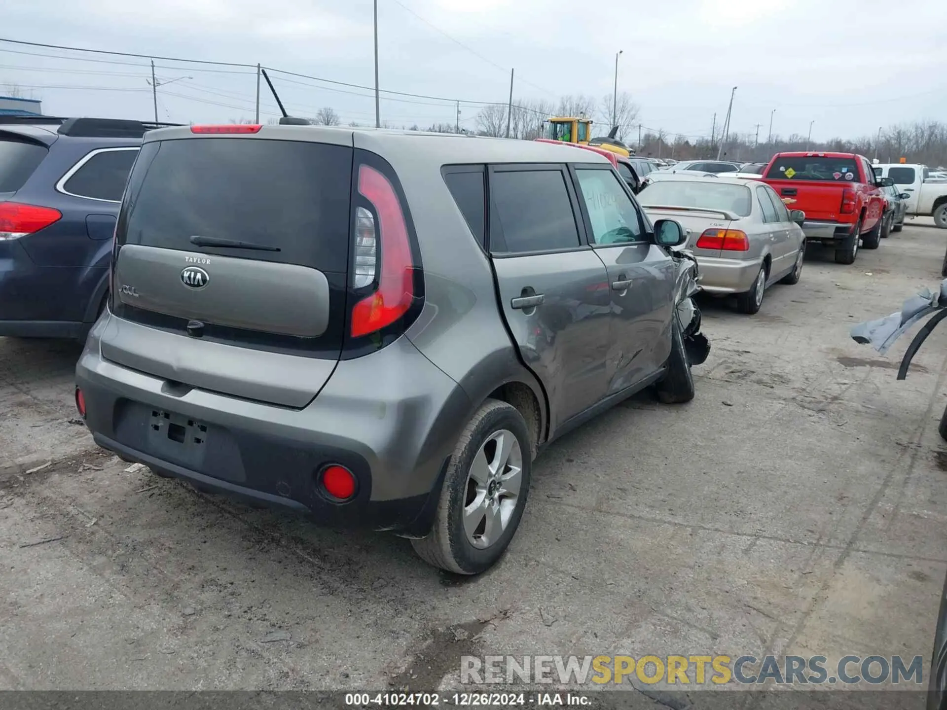 4 fotografías del automóvil dañado KNDJN2A25K7025634 KIA SOUL 2019