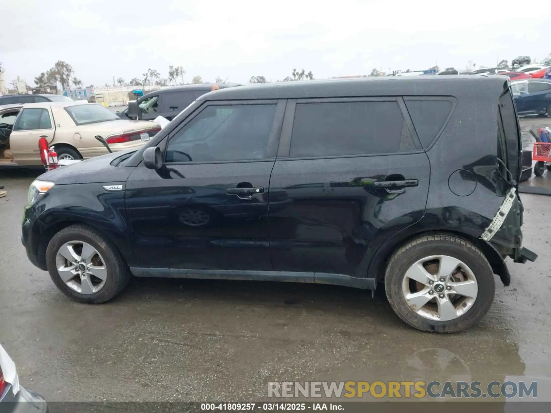 15 fotografías del automóvil dañado KNDJN2A25K7650566 KIA SOUL 2019