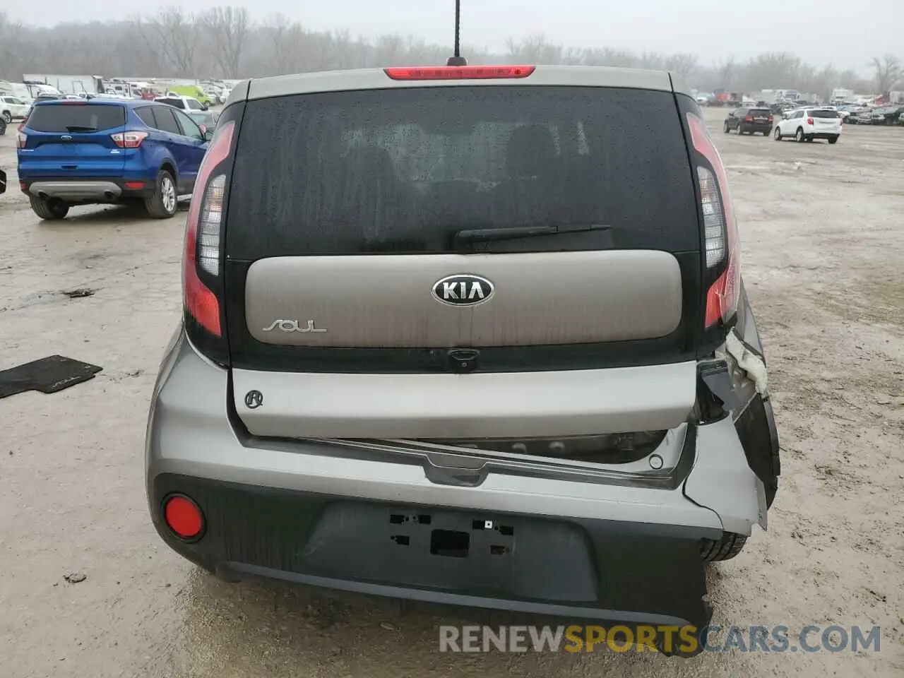 6 fotografías del automóvil dañado KNDJN2A25K7669263 KIA SOUL 2019