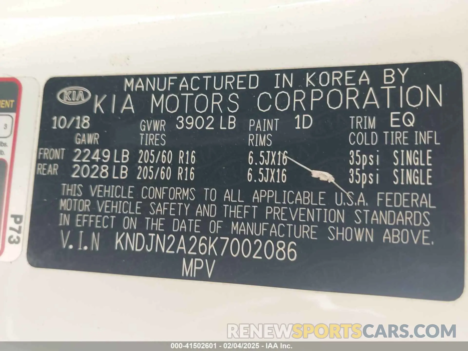 9 fotografías del automóvil dañado KNDJN2A26K7002086 KIA SOUL 2019