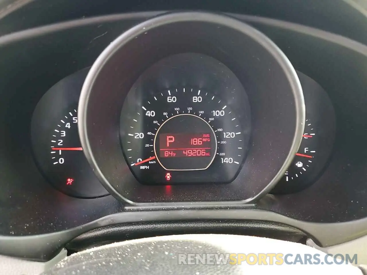 9 fotografías del automóvil dañado KNDJN2A26K7017204 KIA SOUL 2019