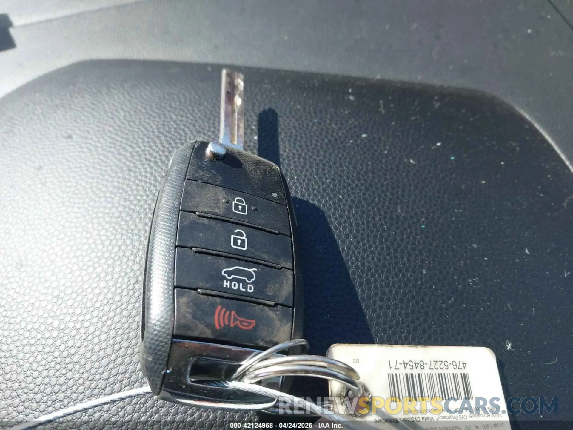 11 fotografías del automóvil dañado KNDJN2A26K7668364 KIA SOUL 2019
