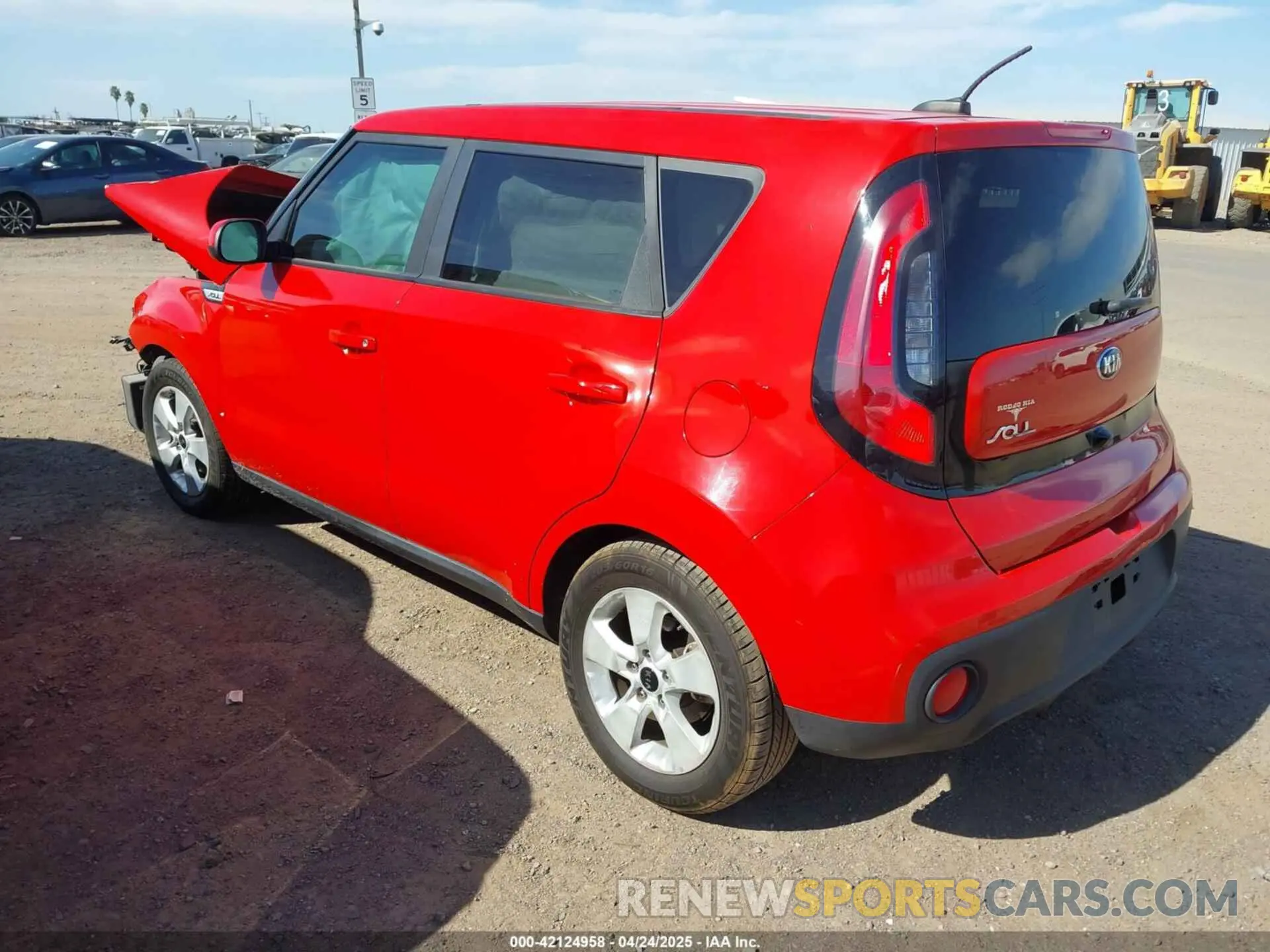 3 fotografías del automóvil dañado KNDJN2A26K7668364 KIA SOUL 2019
