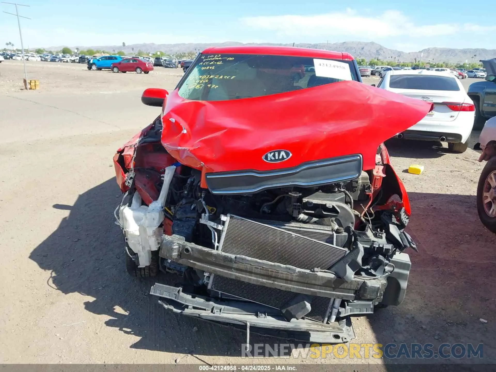 6 fotografías del automóvil dañado KNDJN2A26K7668364 KIA SOUL 2019