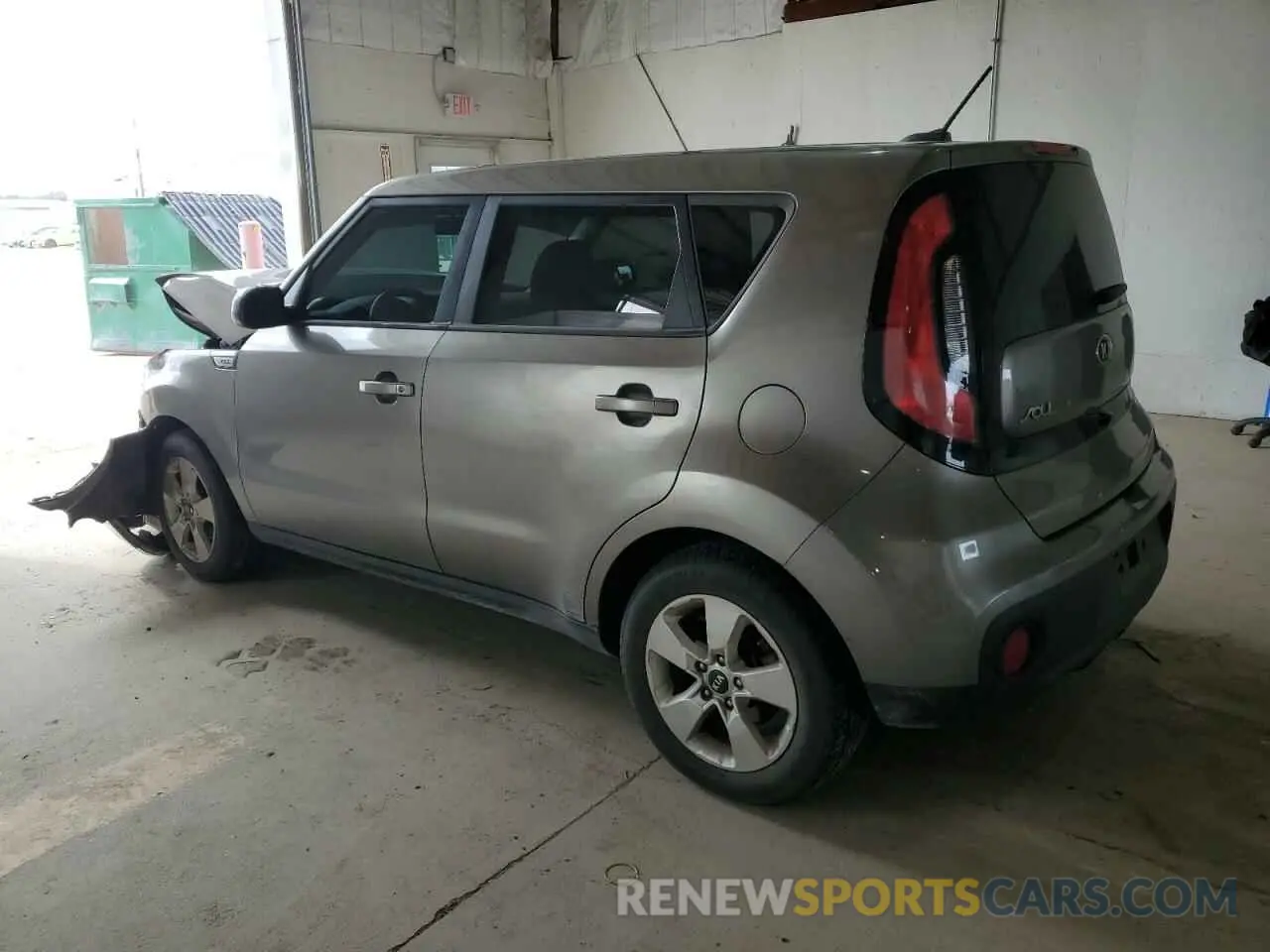 2 fotografías del automóvil dañado KNDJN2A26K7668932 KIA SOUL 2019