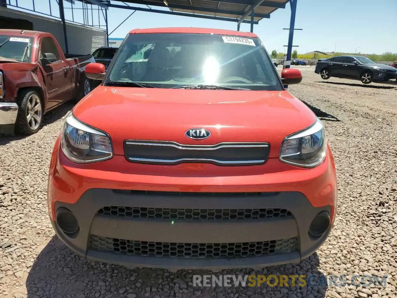 5 fotografías del automóvil dañado KNDJN2A27K7024887 KIA SOUL 2019