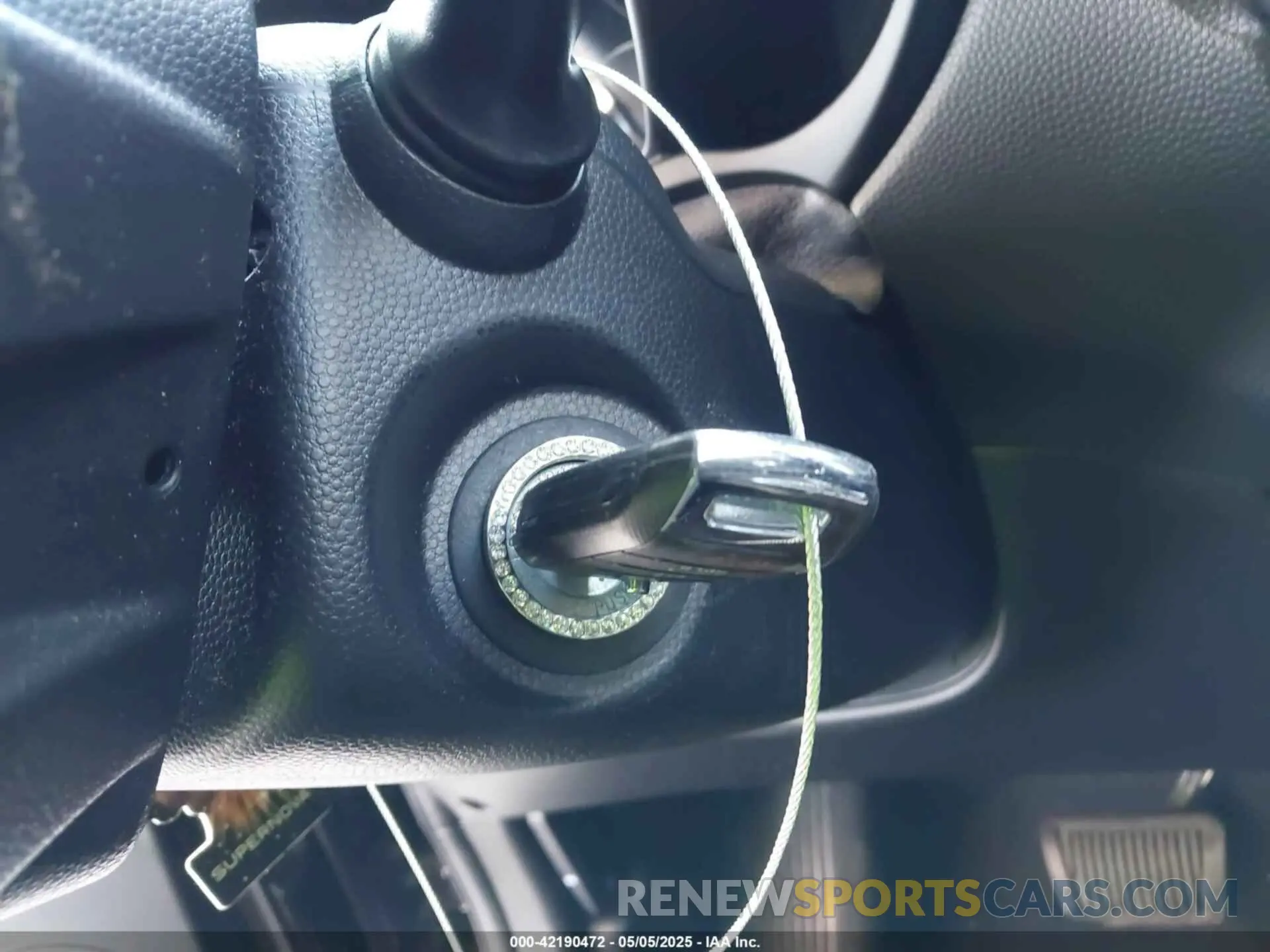 11 fotografías del automóvil dañado KNDJN2A27K7911003 KIA SOUL 2019