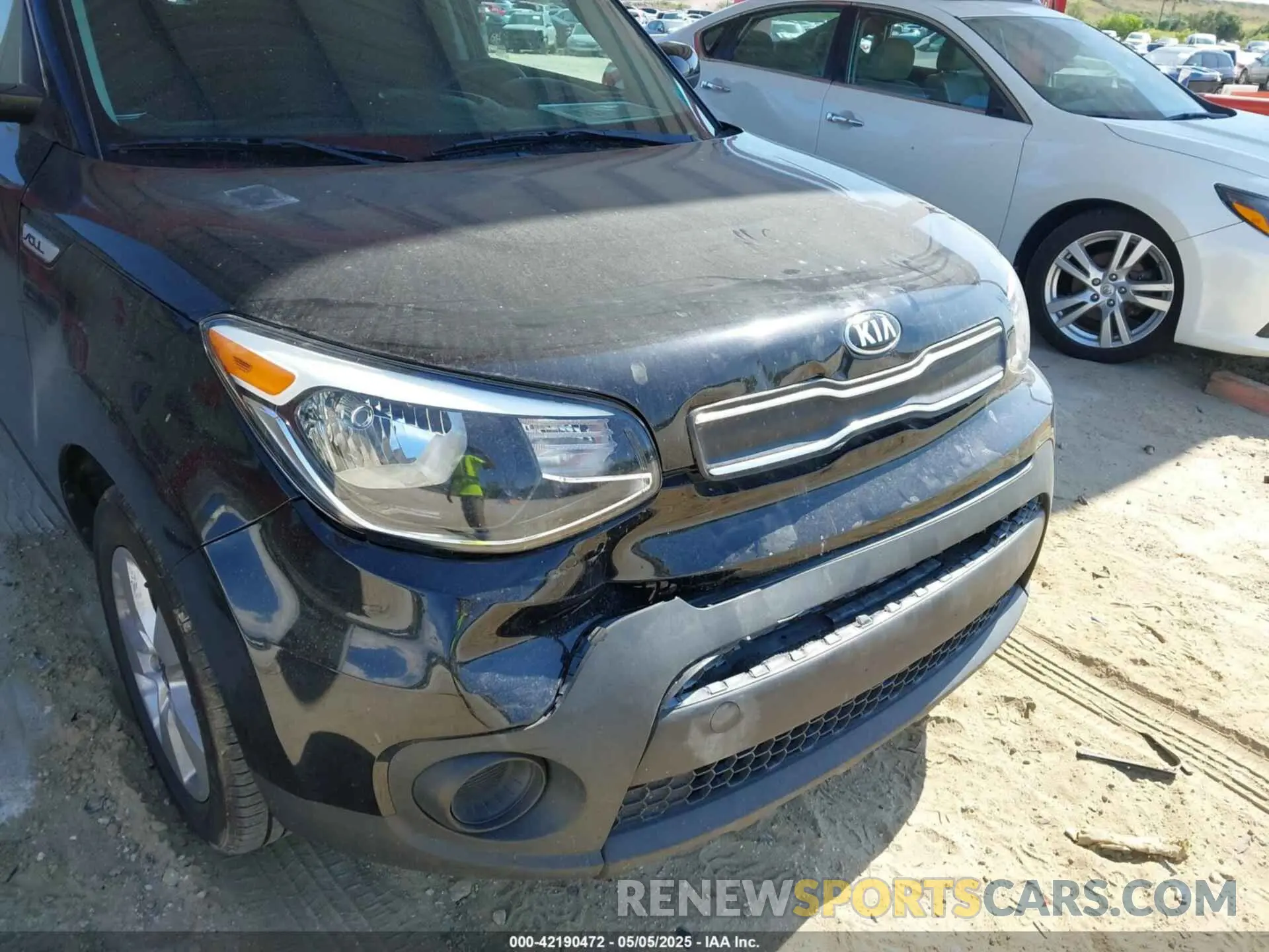 6 fotografías del automóvil dañado KNDJN2A27K7911003 KIA SOUL 2019