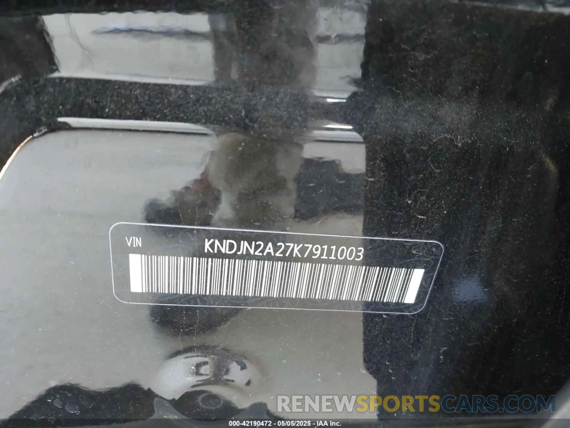 9 fotografías del automóvil dañado KNDJN2A27K7911003 KIA SOUL 2019