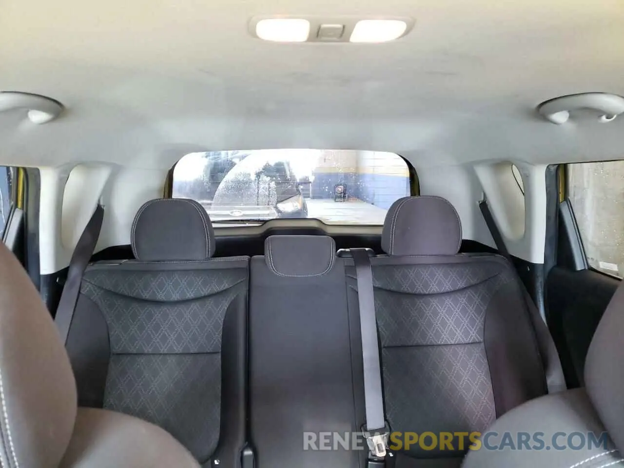 10 fotografías del automóvil dañado KNDJN2A27K7913933 KIA SOUL 2019