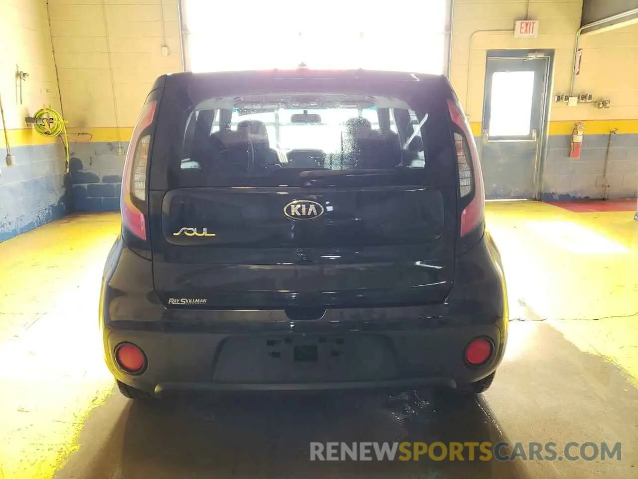 6 fotografías del automóvil dañado KNDJN2A27K7913933 KIA SOUL 2019