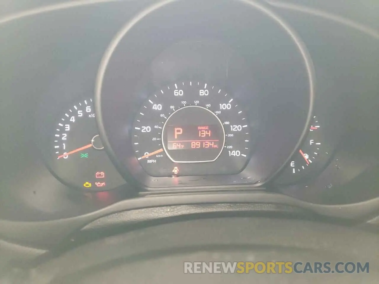 9 fotografías del automóvil dañado KNDJN2A27K7913933 KIA SOUL 2019