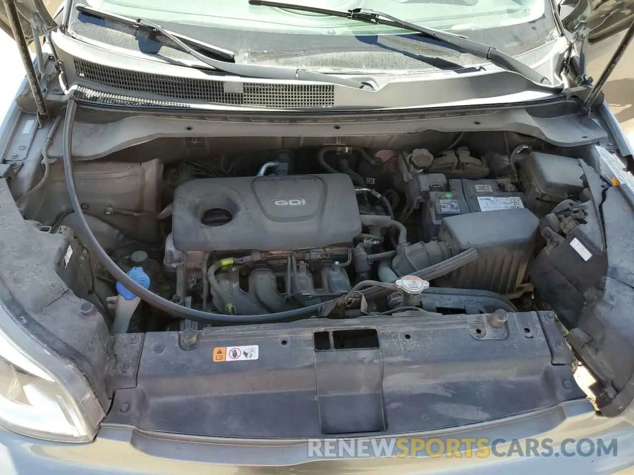 12 fotografías del automóvil dañado KNDJN2A28K7019147 KIA SOUL 2019