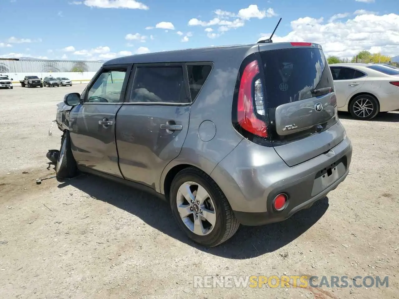 2 fotografías del automóvil dañado KNDJN2A28K7019147 KIA SOUL 2019