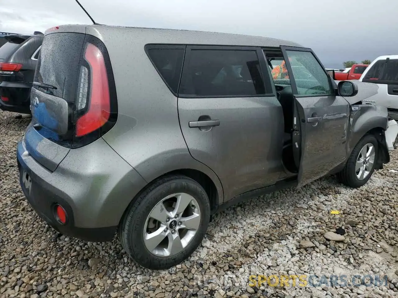 3 fotografías del automóvil dañado KNDJN2A28K7025384 KIA SOUL 2019