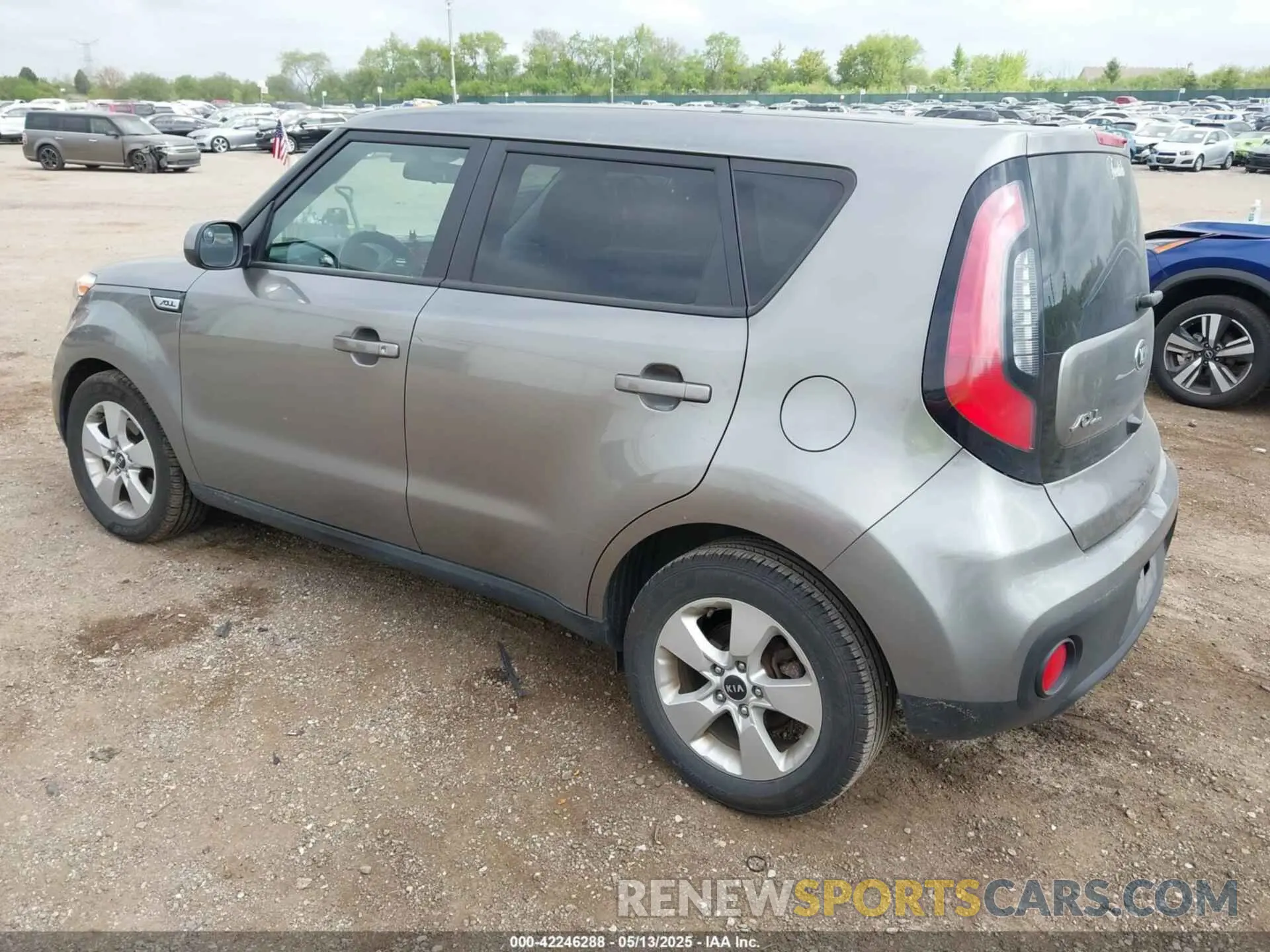 3 fotografías del automóvil dañado KNDJN2A28K7662646 KIA SOUL 2019