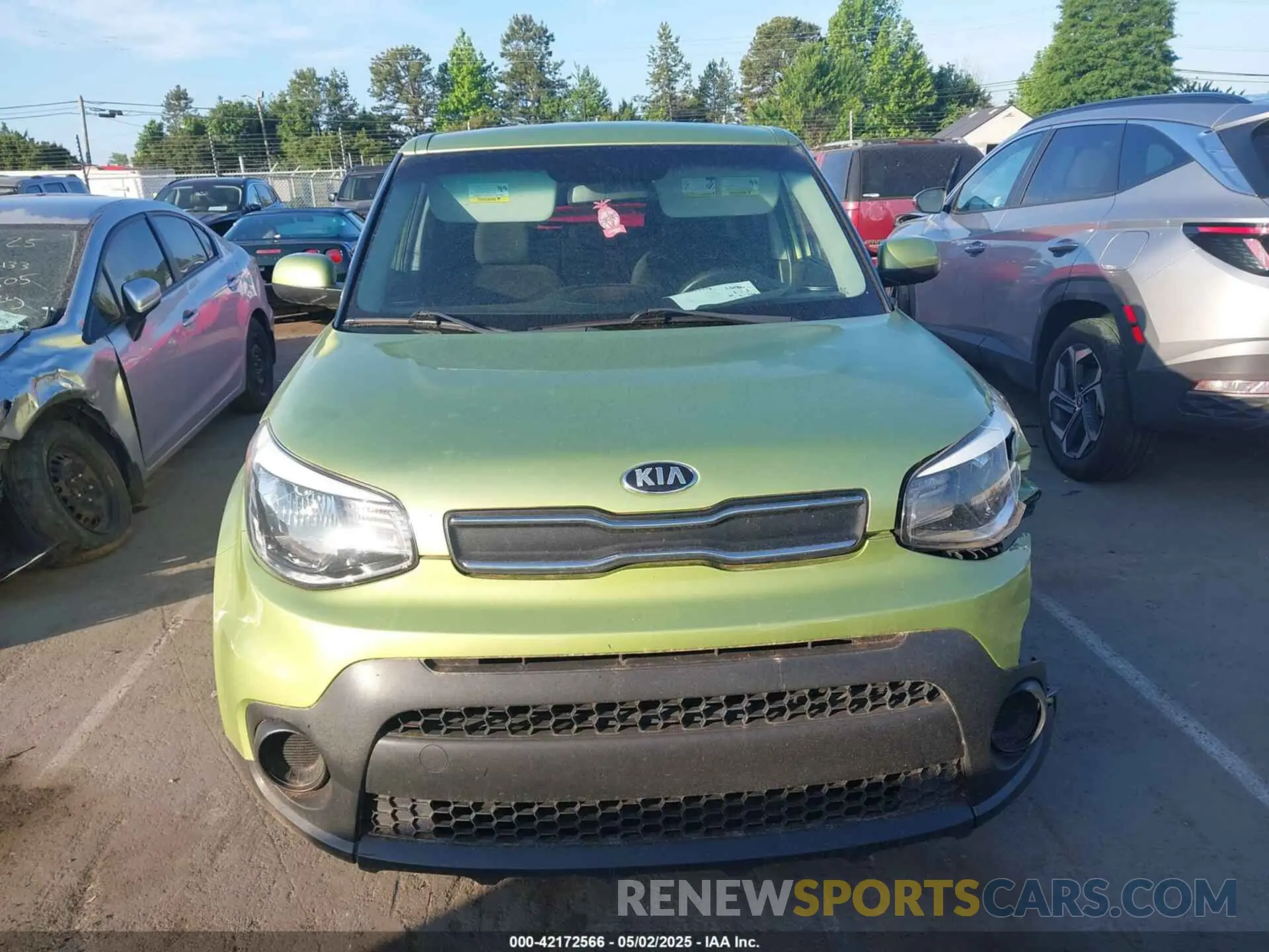 12 fotografías del automóvil dañado KNDJN2A28K7914346 KIA SOUL 2019