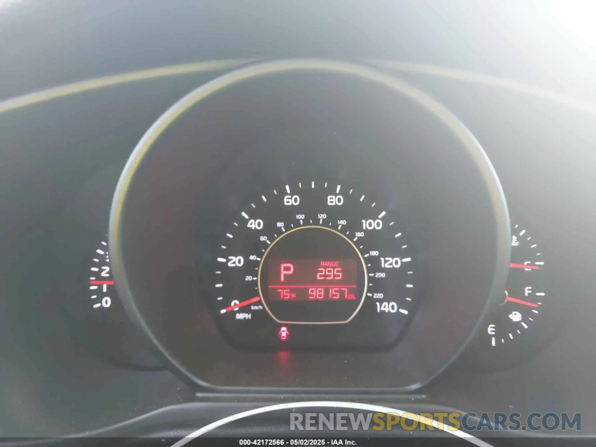 7 fotografías del automóvil dañado KNDJN2A28K7914346 KIA SOUL 2019
