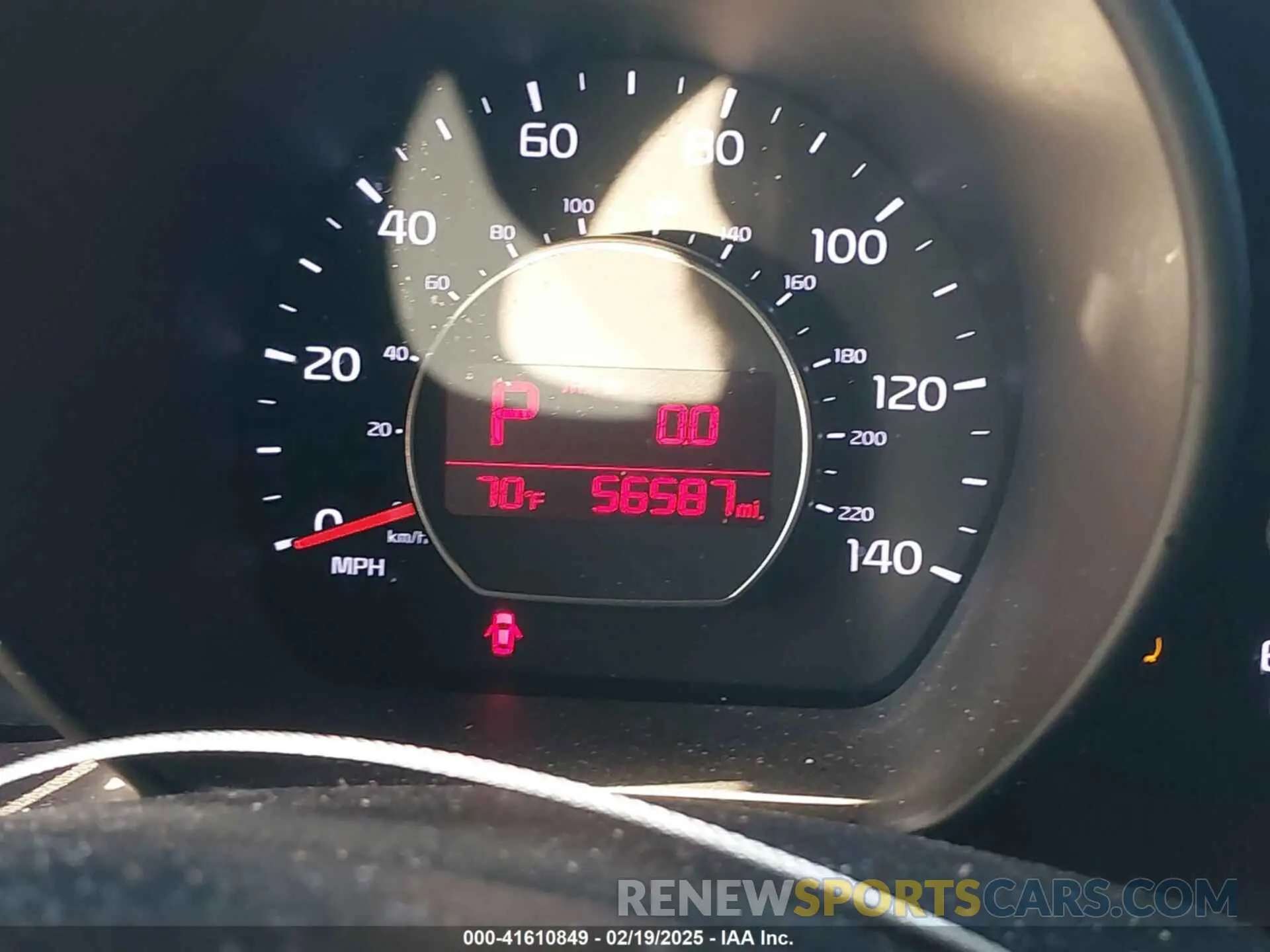 7 fotografías del automóvil dañado KNDJN2A29K7015236 KIA SOUL 2019