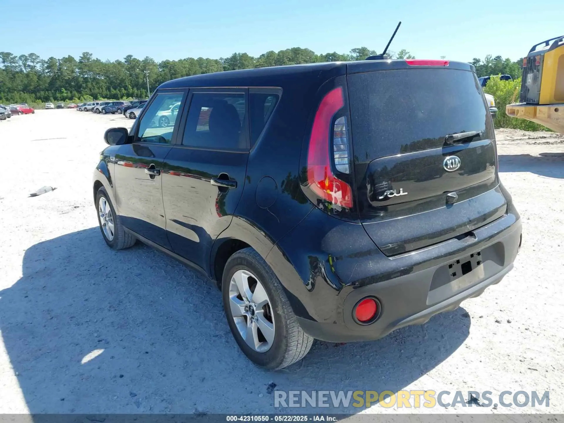 3 fotografías del automóvil dañado KNDJN2A29K7017178 KIA SOUL 2019