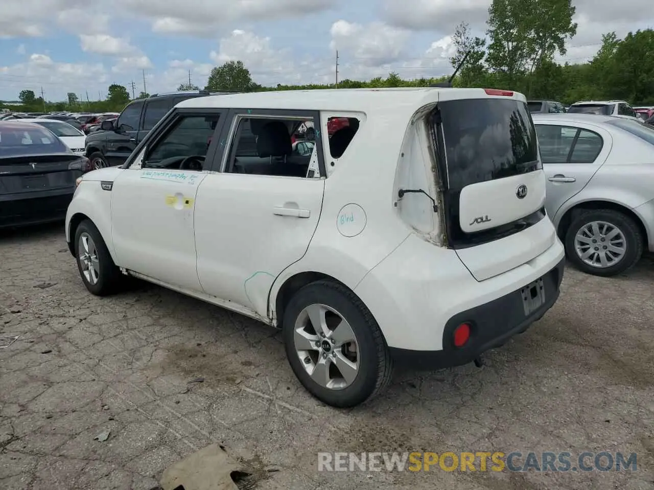 2 fotografías del automóvil dañado KNDJN2A29K7018427 KIA SOUL 2019