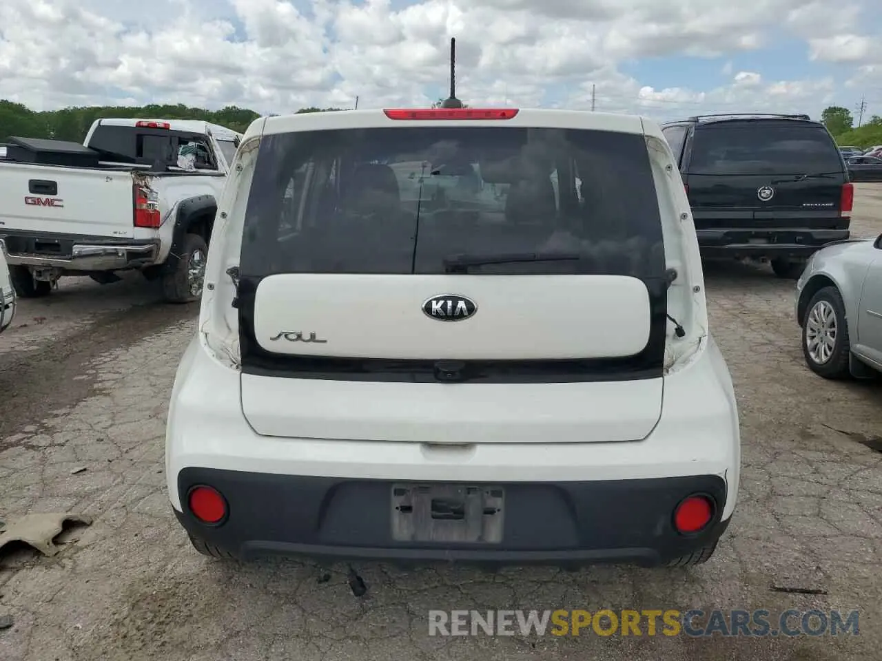 6 fotografías del automóvil dañado KNDJN2A29K7018427 KIA SOUL 2019