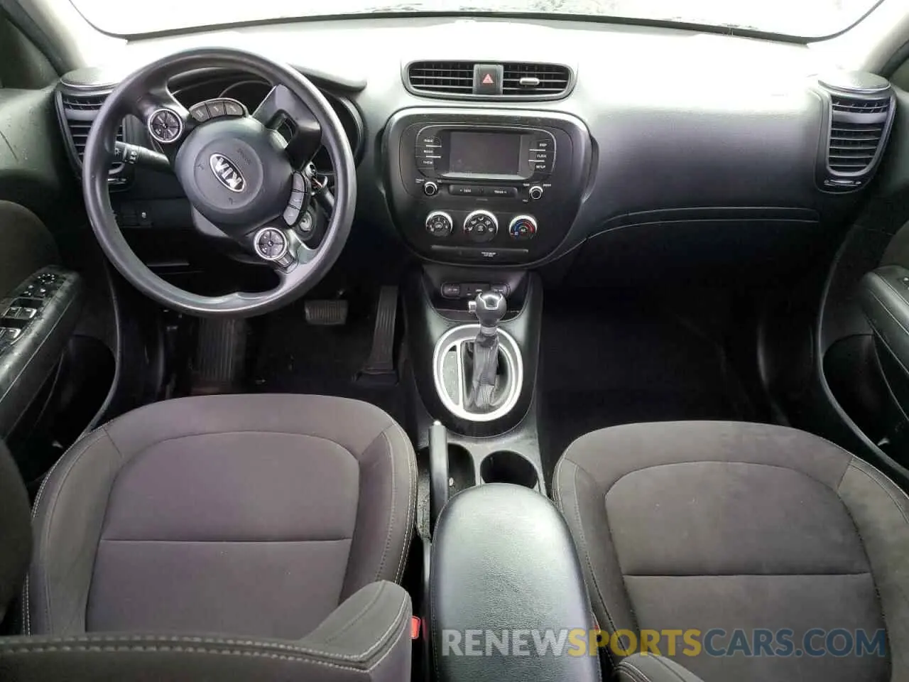 10 fotografías del automóvil dañado KNDJN2A29K7020016 KIA SOUL 2019