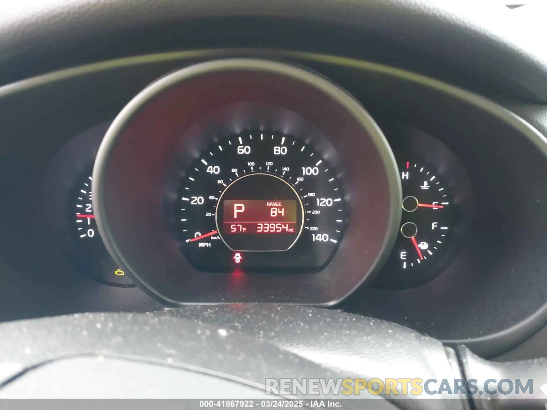 7 fotografías del automóvil dañado KNDJN2A29K7650098 KIA SOUL 2019
