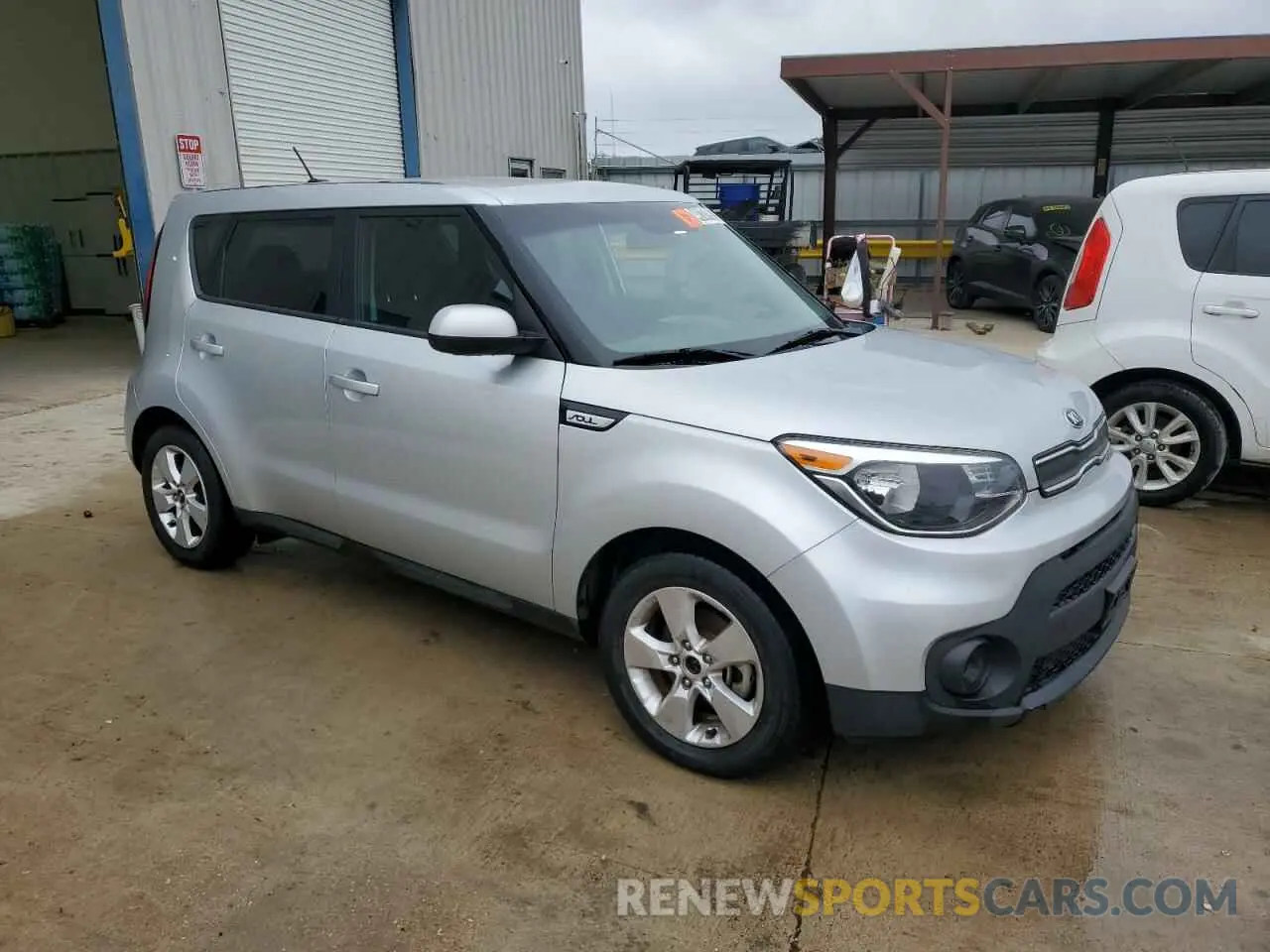 4 fotografías del automóvil dañado KNDJN2A29K7687250 KIA SOUL 2019