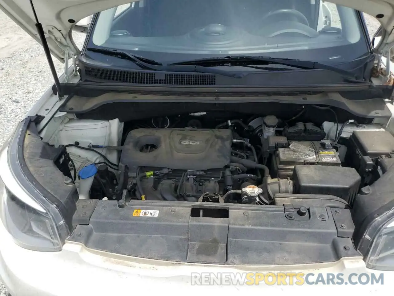 11 fotografías del automóvil dañado KNDJN2A29K7918583 KIA SOUL 2019