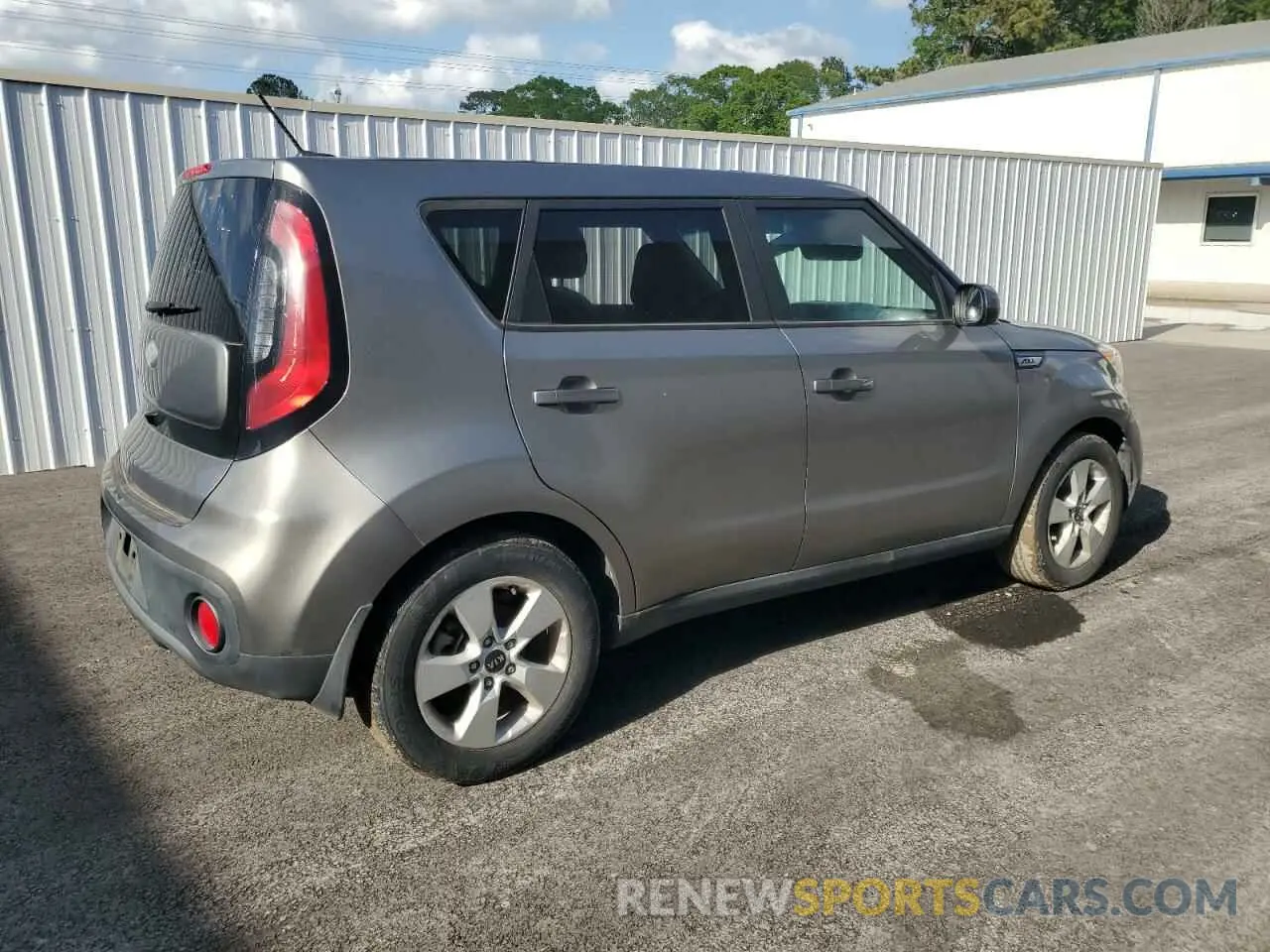 3 fotografías del automóvil dañado KNDJN2A2XK7670568 KIA SOUL 2019