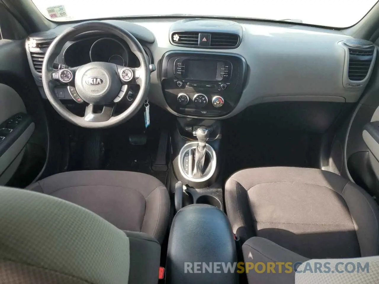 8 fotografías del automóvil dañado KNDJN2A2XK7670568 KIA SOUL 2019