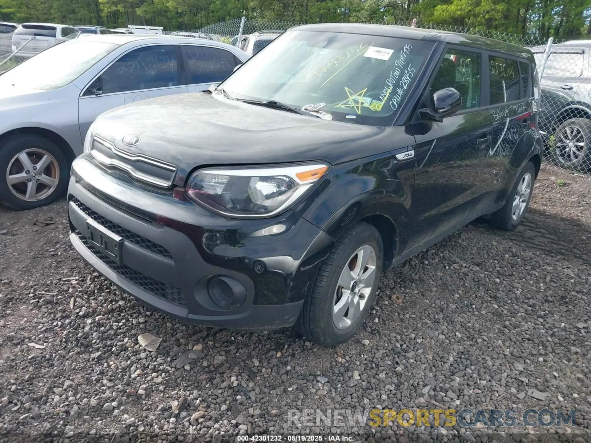 2 fotografías del automóvil dañado KNDJN2A2XK7908371 KIA SOUL 2019