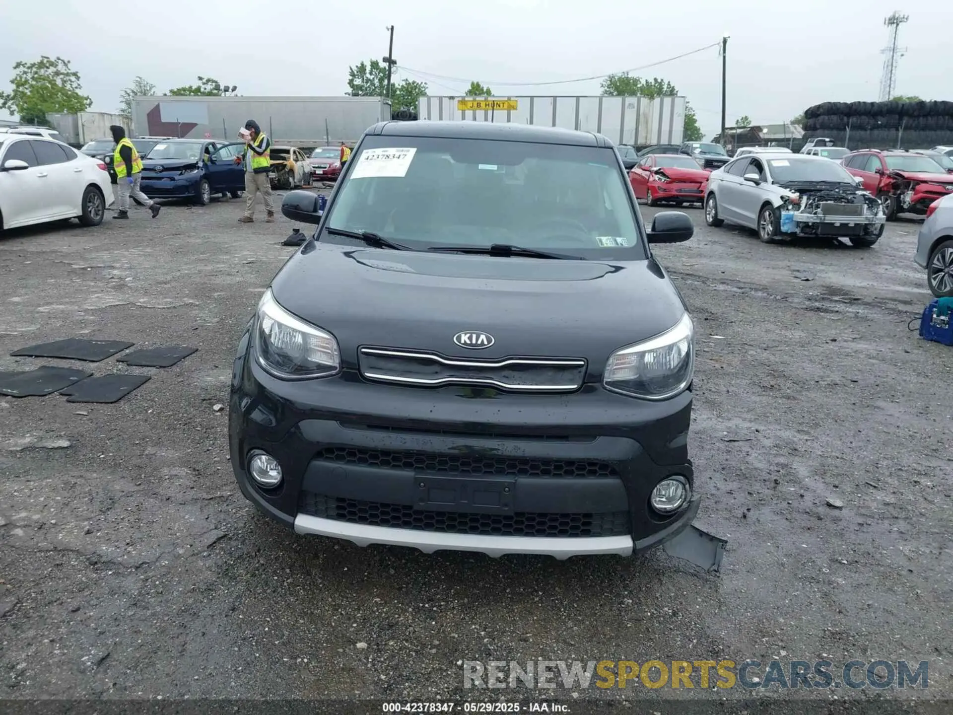 13 fotografías del automóvil dañado KNDJP3A50K7918465 KIA SOUL 2019