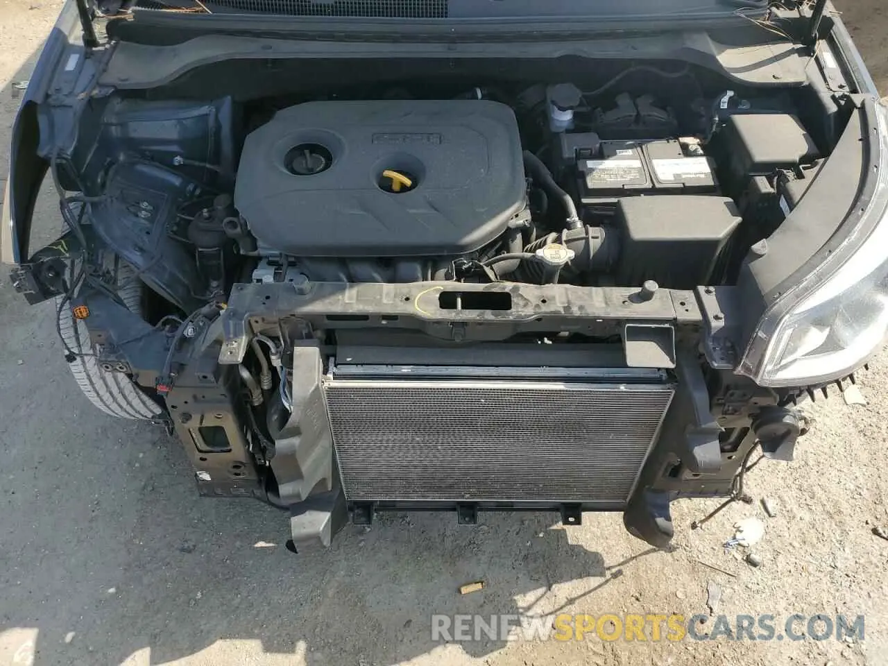 11 fotografías del automóvil dañado KNDJP3A51K7012194 KIA SOUL 2019