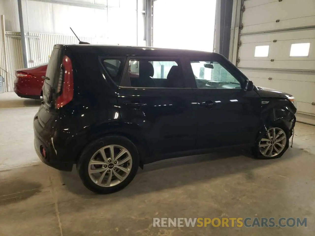 3 fotografías del automóvil dañado KNDJP3A51K7676205 KIA SOUL 2019