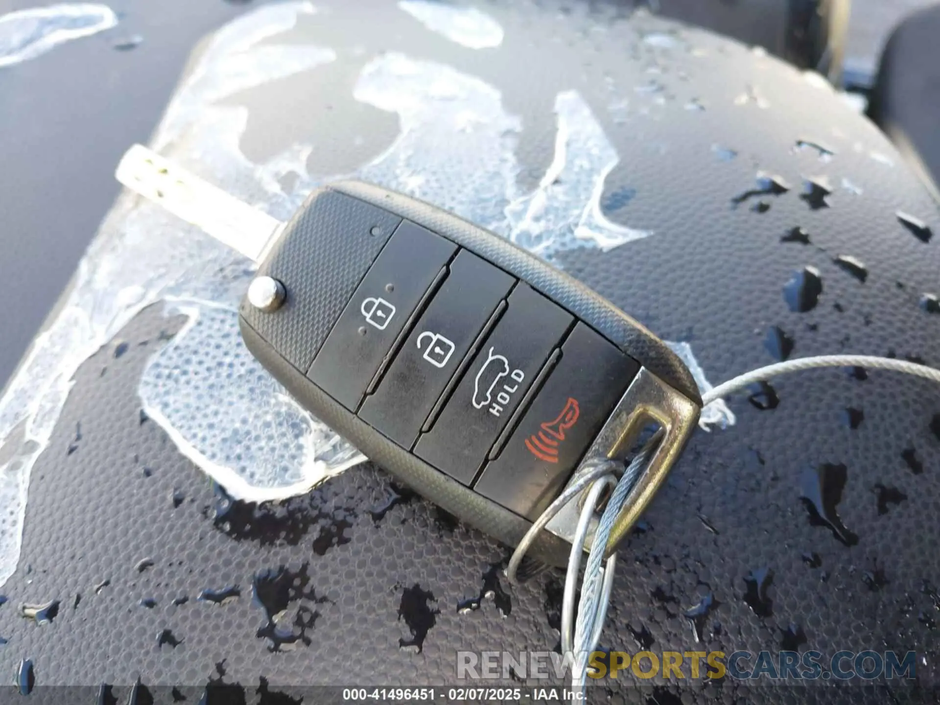 11 fotografías del automóvil dañado KNDJP3A51K7914196 KIA SOUL 2019