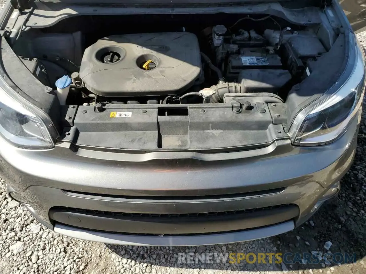 11 fotografías del automóvil dañado KNDJP3A52K7017744 KIA SOUL 2019