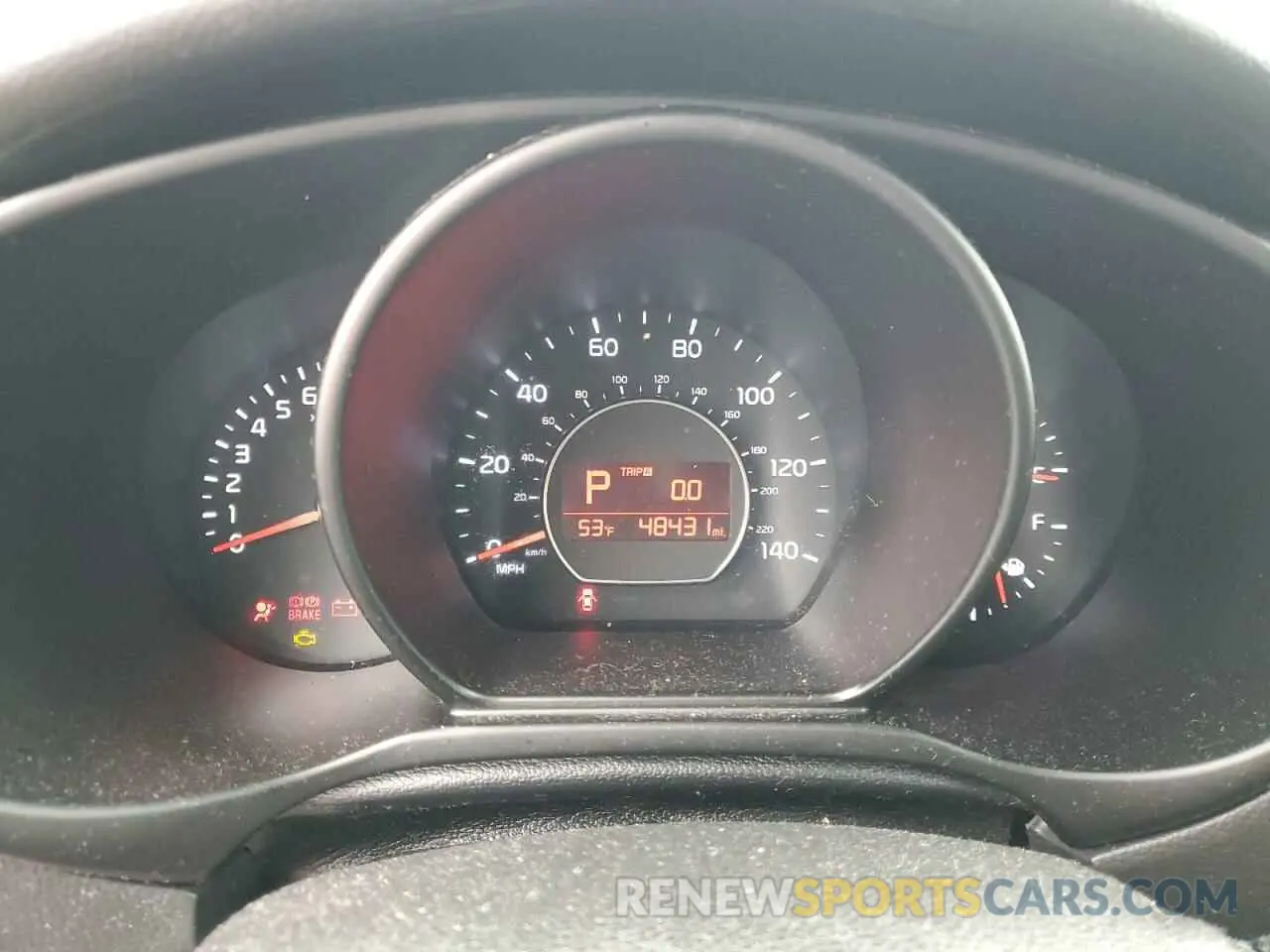 9 fotografías del automóvil dañado KNDJP3A54K7634319 KIA SOUL 2019