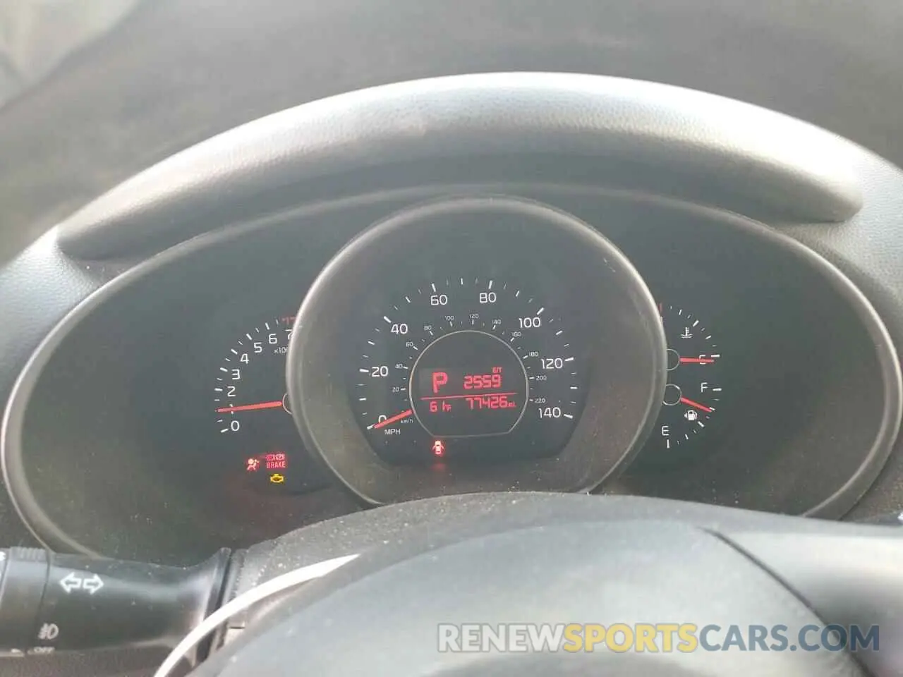 9 fotografías del automóvil dañado KNDJP3A54K7910384 KIA SOUL 2019
