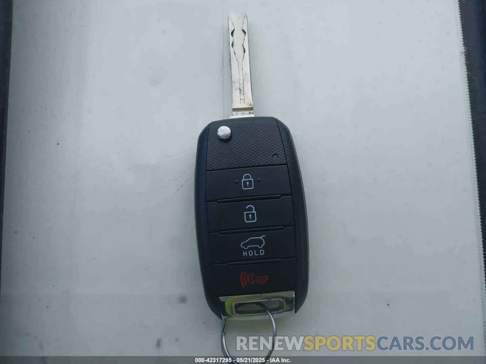 11 fotografías del automóvil dañado KNDJP3A55K7008018 KIA SOUL 2019