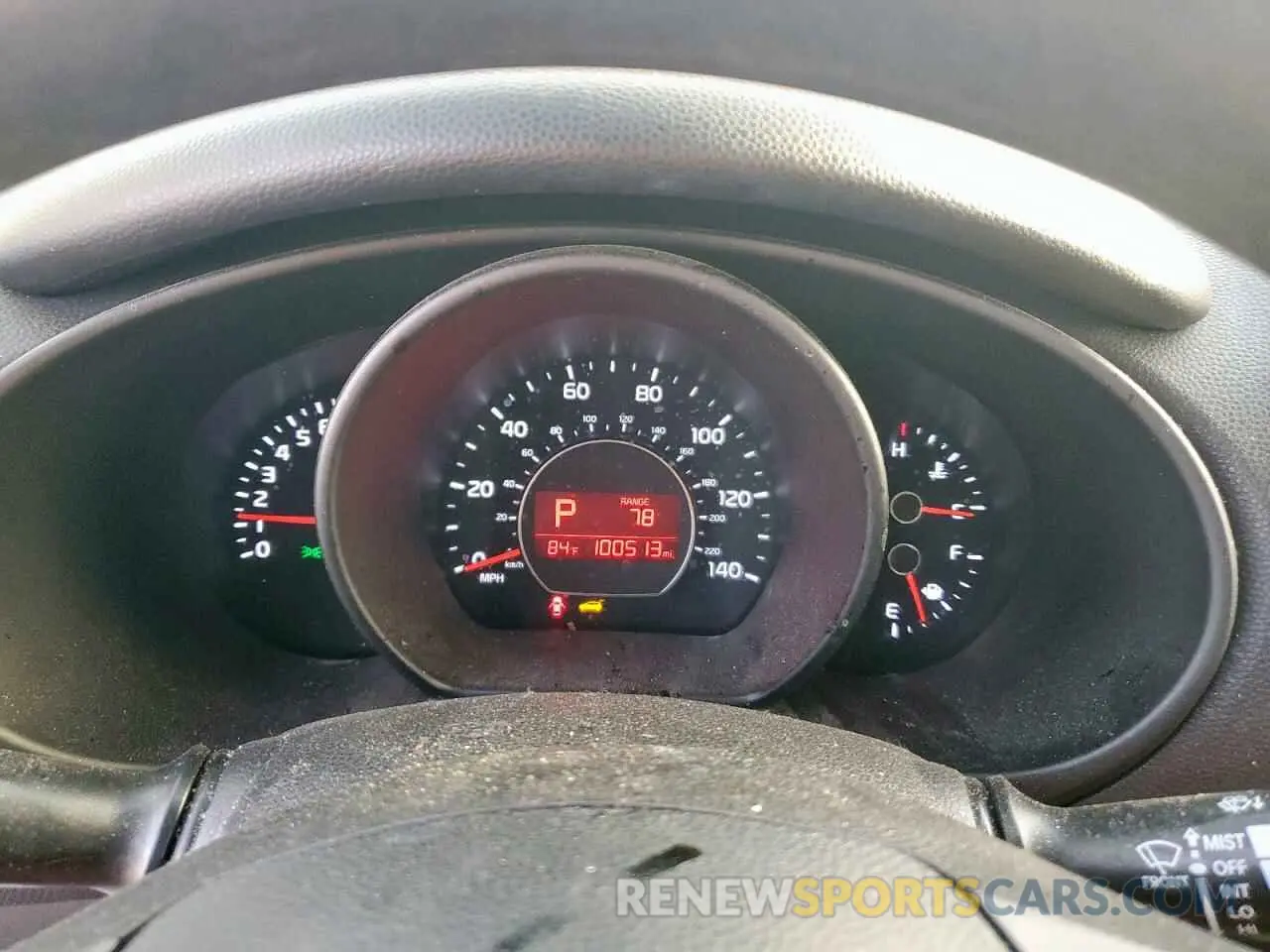 9 fotografías del automóvil dañado KNDJP3A55K7637181 KIA SOUL 2019